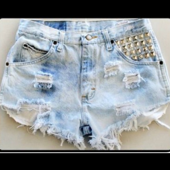 Custom Levi Cutoffs - Picture 7 of 8